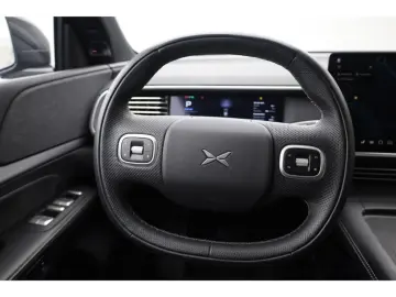 XPENG G6 AWD Performance Distr Pano 360Kam Leder