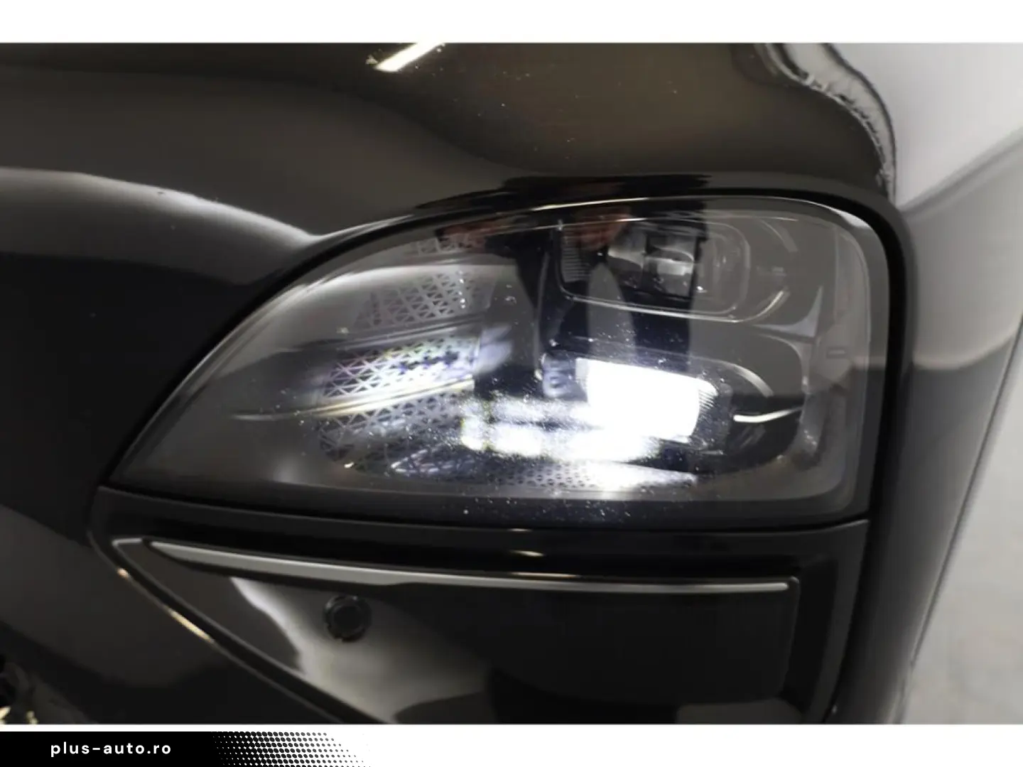 XPENG G6 AWD Performance Distr Pano 360Kam Leder