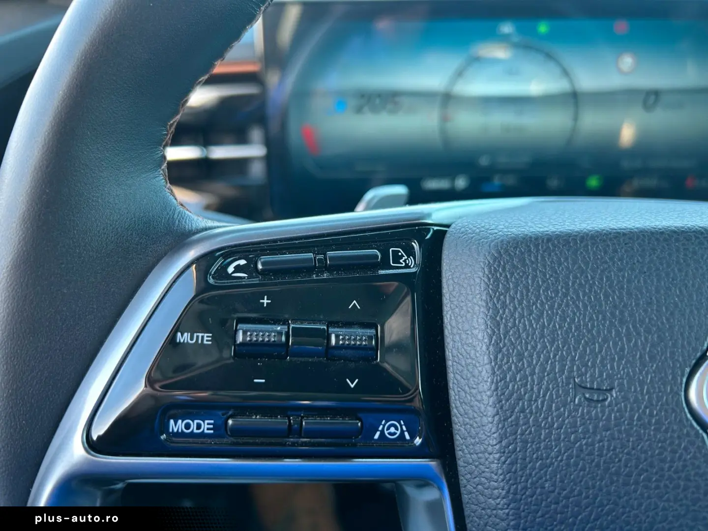 KGM Torres EVX  Abstandstempomat  LEDScheinwerfer