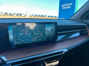 KGM Torres EVX  Abstandstempomat  LEDScheinwerfer