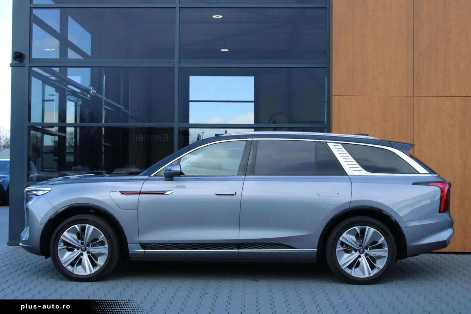 HONGQI E-HS9 Executive 99kWh   7-pers   Orginal NL   20