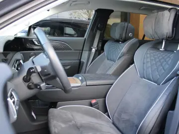 HONGQI E-HS9 Executive 99kWh   7-pers   Orginal NL   20