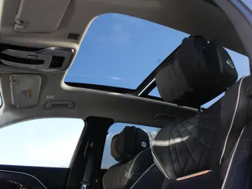 HONGQI E-HS9 Executive 99kWh   7-pers   Orginal NL   20