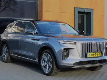 HONGQI E-HS9 Executive 99kWh   7-pers   Orginal NL   20