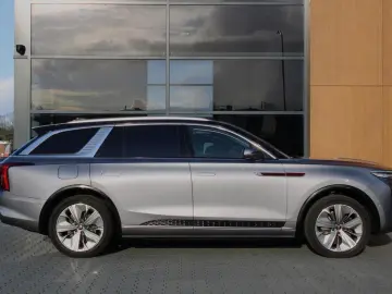 HONGQI E-HS9 Executive 99kWh   7-pers   Orginal NL   20