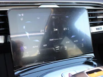 HONGQI E-HS9 Executive 99kWh   7-pers   Orginal NL   20