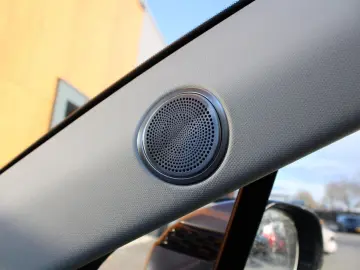 HONGQI E-HS9 Executive 99kWh   7-pers   Orginal NL   20