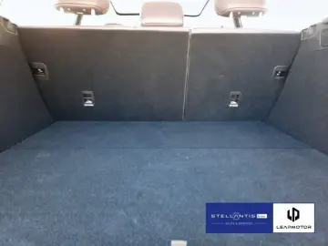 LEAPMOTOR C10 1.5 REEV 28 4 kWh