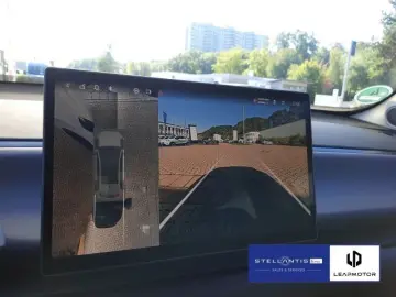 LEAPMOTOR C10 1.5 REEV 28 4 kWh