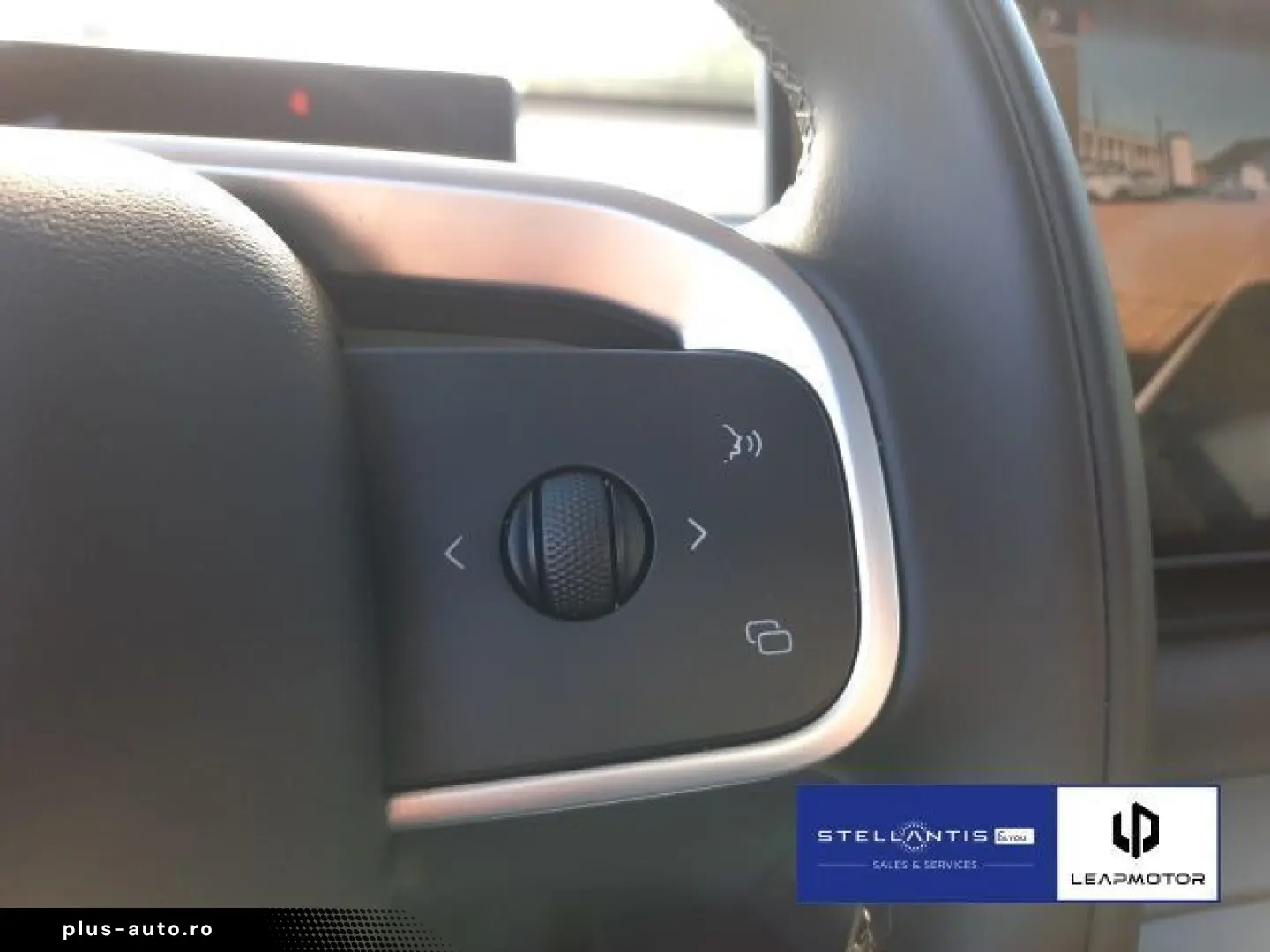 LEAPMOTOR C10 1.5 REEV 28 4 kWh