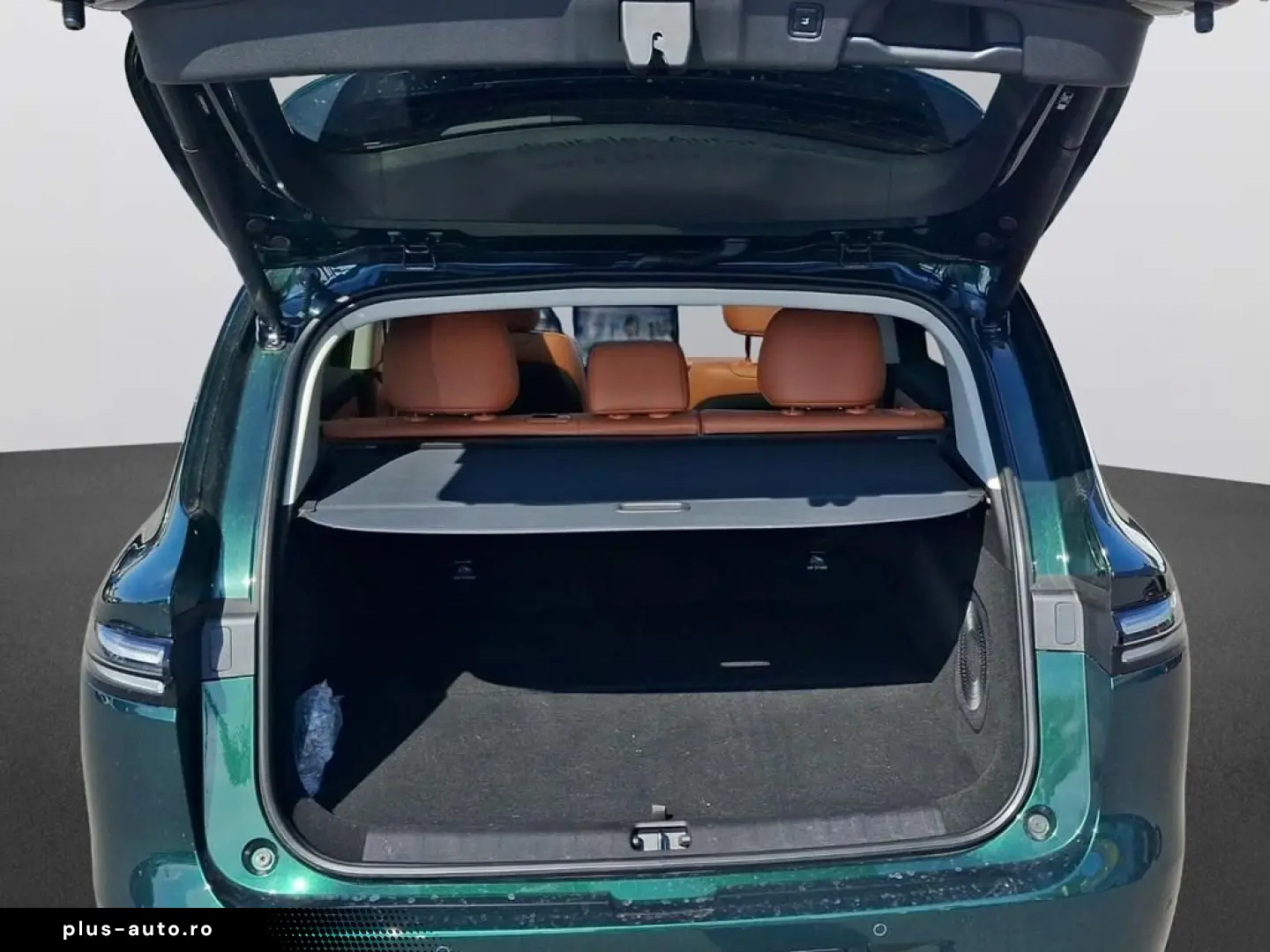 LEAPMOTOR C10 REEV DESIGN MY25