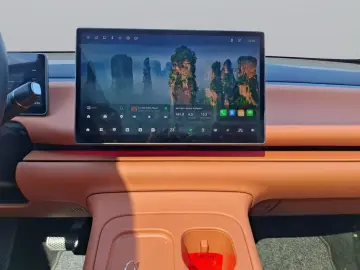 LEAPMOTOR C10 REEV DESIGN MY25