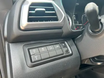 KGM Tivoli 1.5l Quartz Lederausstattung  Navi