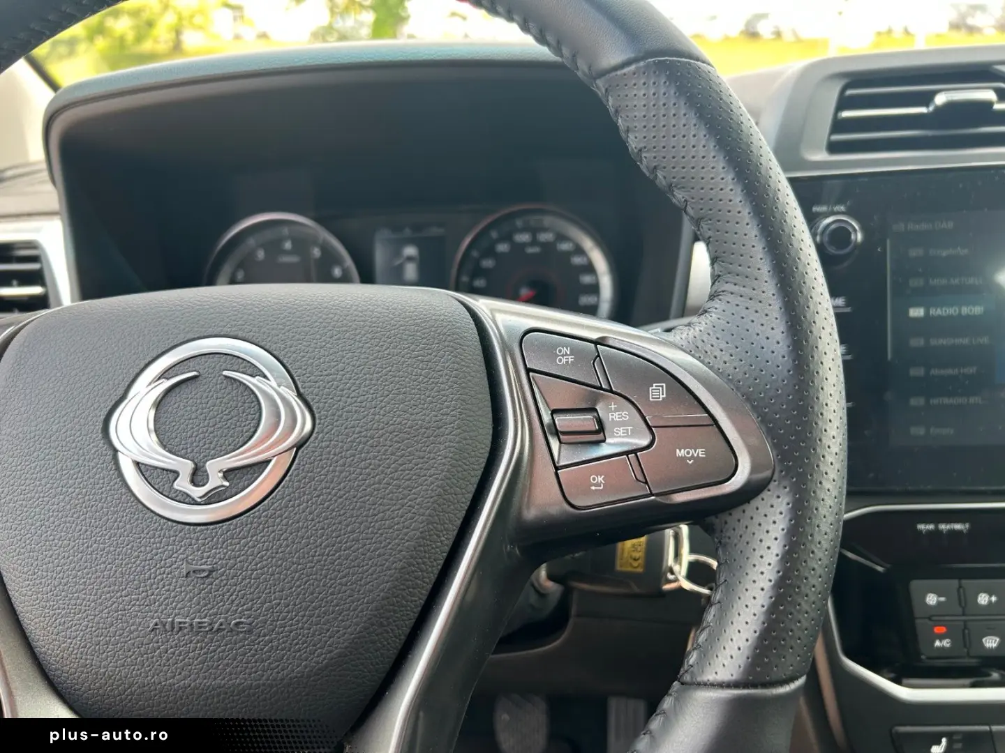 KGM Tivoli 1.5l Quartz Lederausstattung  Navi