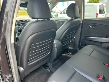 KGM Tivoli 1.5l Quartz Lederausstattung  Navi