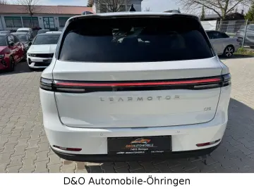 LEAPMOTOR C10 158 kW REEV Design