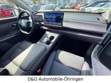 LEAPMOTOR C10 158 kW REEV Design