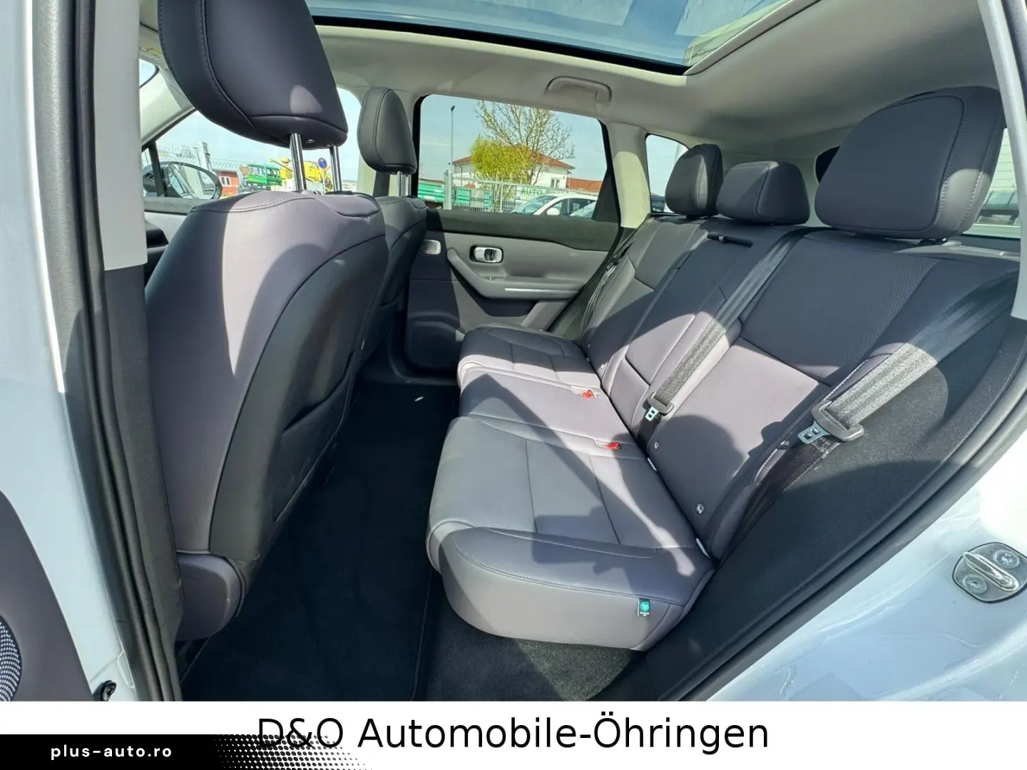 LEAPMOTOR C10 158 kW REEV Design