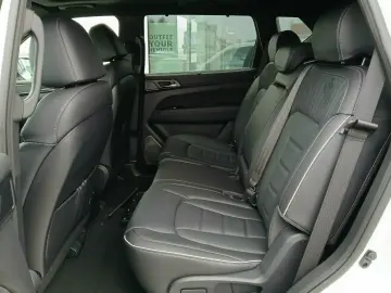 KGM Rexton 2.2 AWD Lux 360 LED ACC