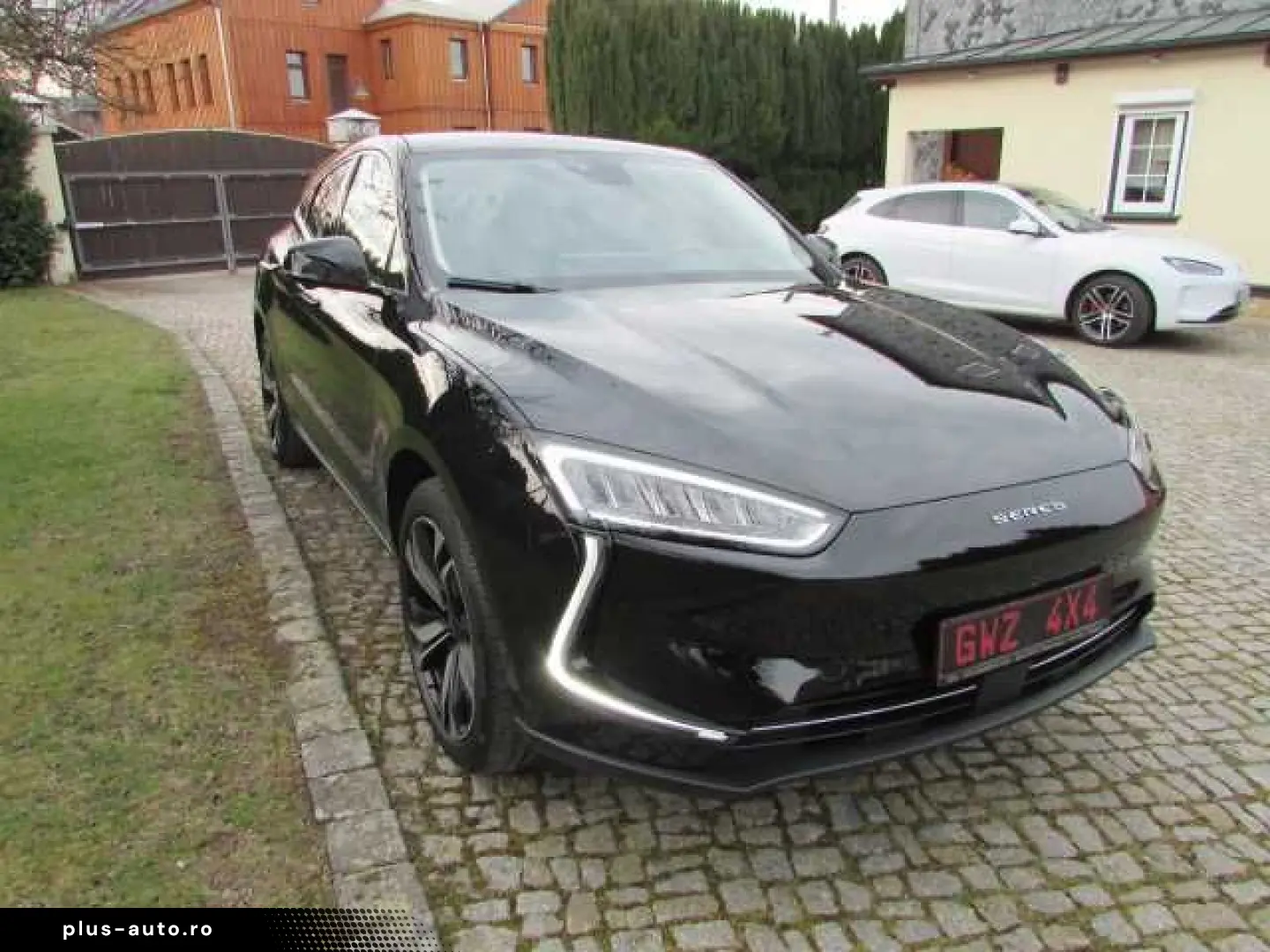 SERES Seres 5 EV  530 km Ultimate Executive Luxury Hig