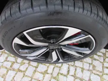 SERES Seres 5 EV  530 km Ultimate Executive Luxury Hig