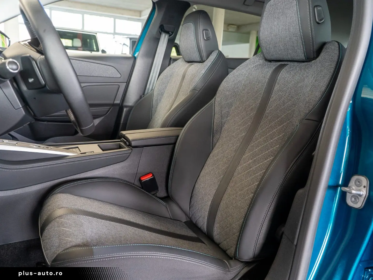 PEUGEOT 408 Allure Park Komfort-Paket 360 Abstands.