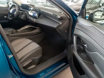 PEUGEOT 408 Allure Park Komfort-Paket 360 Abstands.