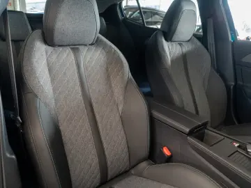 PEUGEOT 408 Allure Park Komfort-Paket 360 Abstands.