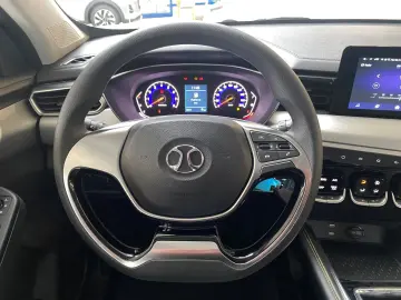 BAIC X35 1.5 Turbo LED PDC Klima 3 Jahre Garantie GJR