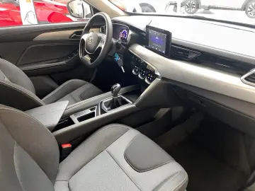 BAIC X35 1.5 Turbo LED PDC Klima 3 Jahre Garantie GJR