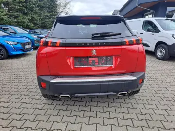 PEUGEOT 2008 GT Pack 130 EAT8 Automatik