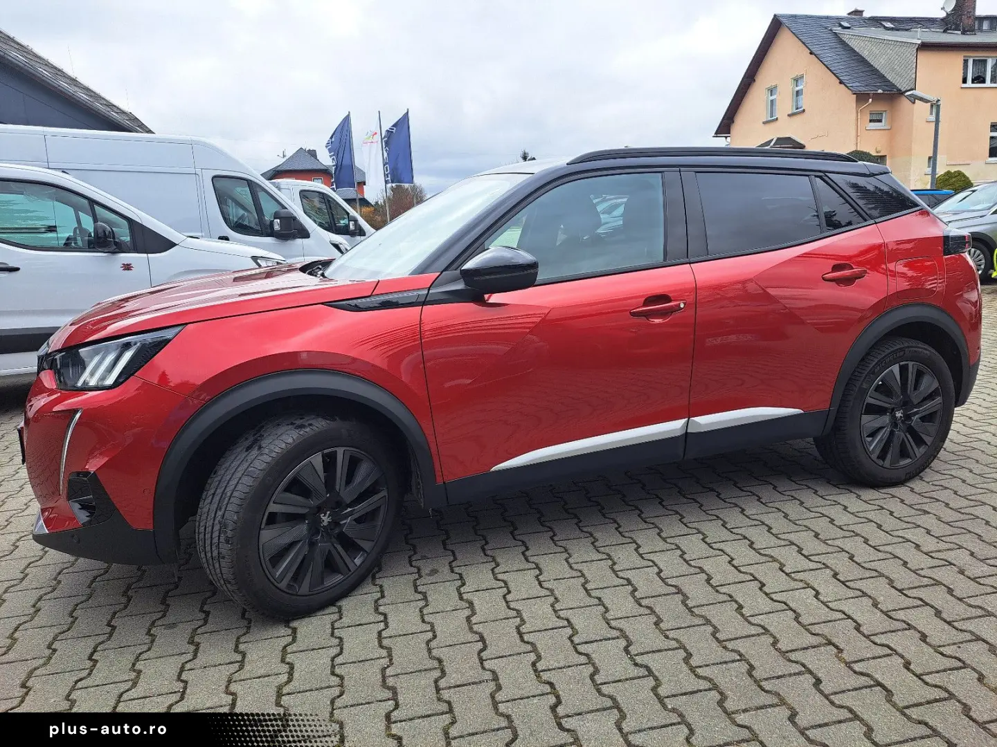 PEUGEOT 2008 GT Pack 130 EAT8 Automatik