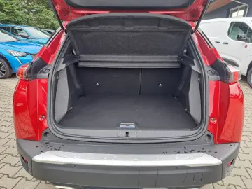 PEUGEOT 2008 GT Pack 130 EAT8 Automatik