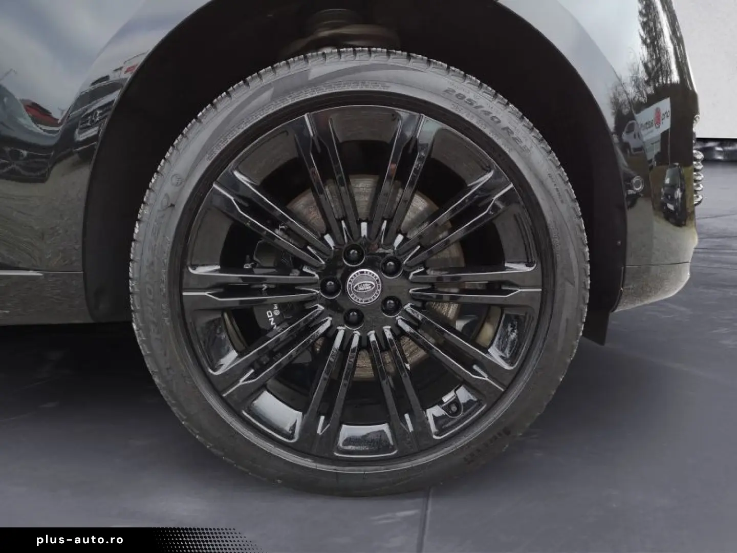 Land Rover Range Rover P530 SV