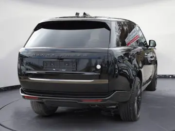 Land Rover Range Rover P530 SV