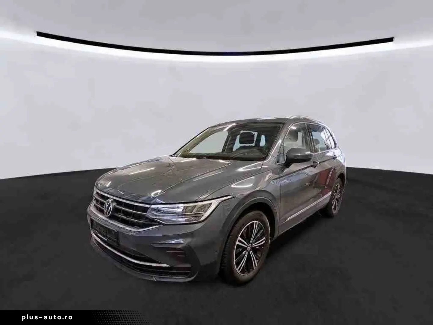 VW Tiguan 2.0 TDI Active  DSG AHK LED NAVI