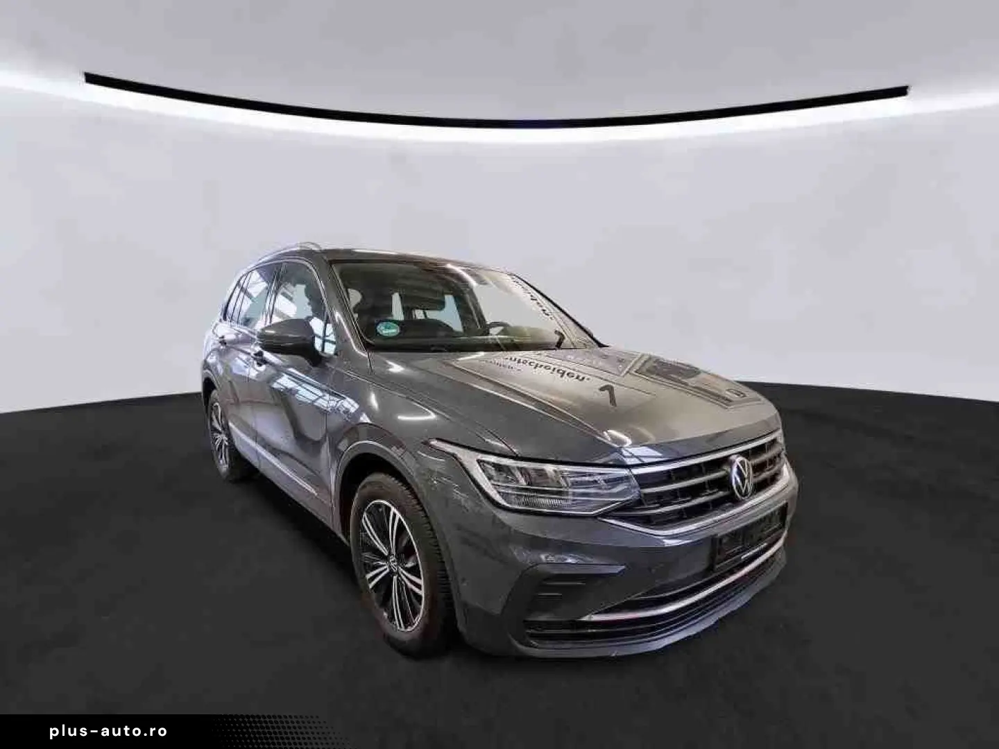 VW Tiguan 2.0 TDI Active  DSG AHK LED NAVI