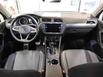 VW Tiguan 2.0 TDI Active  DSG AHK LED NAVI