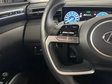 HYUNDAI Tucson Prime 4WD AUTOMATIK ALLWETTER NAV LED DIG
