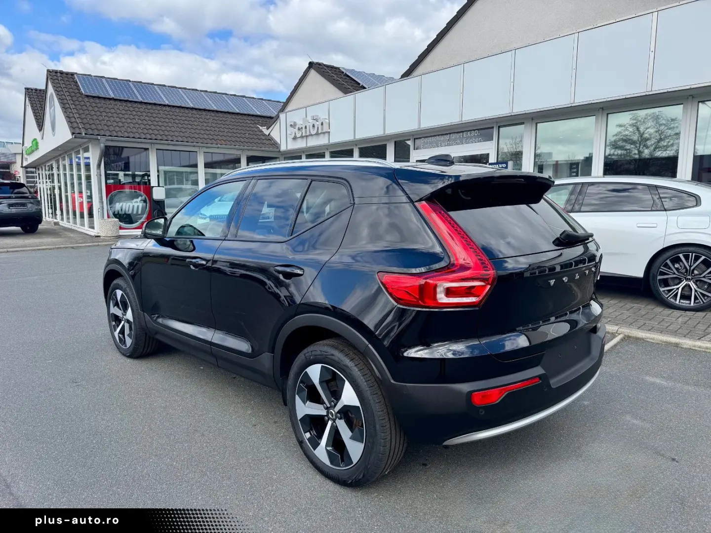 VOLVO XC40 B3 Automatik   Alle Pakete