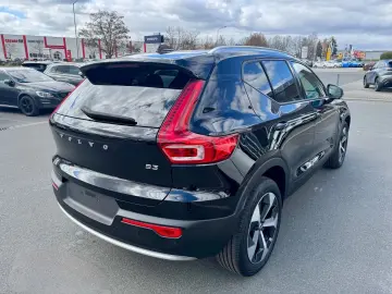VOLVO XC40 B3 Automatik   Alle Pakete