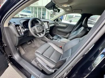 VOLVO XC40 B3 Automatik   Alle Pakete