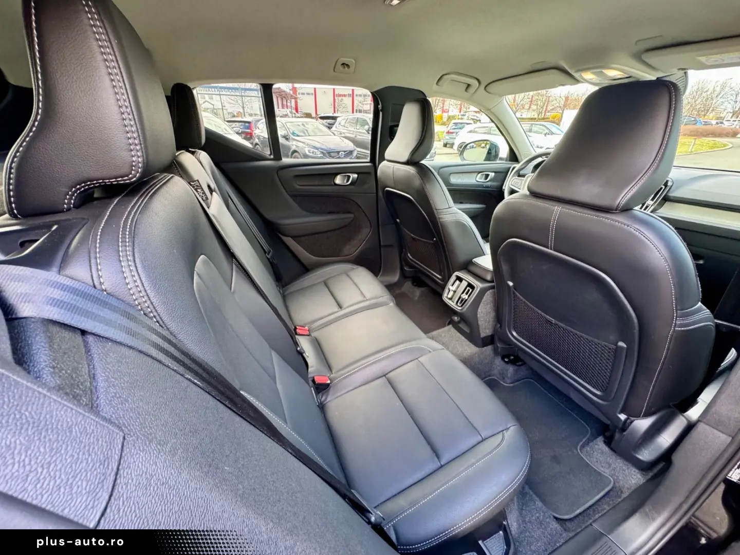 VOLVO XC40 B3 Automatik   Alle Pakete