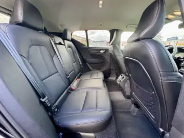 VOLVO XC40 B3 Automatik   Alle Pakete