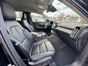 VOLVO XC40 B3 Automatik   Alle Pakete