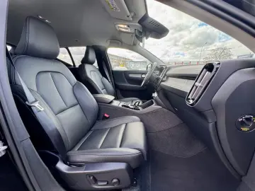 VOLVO XC40 B3 Automatik   Alle Pakete