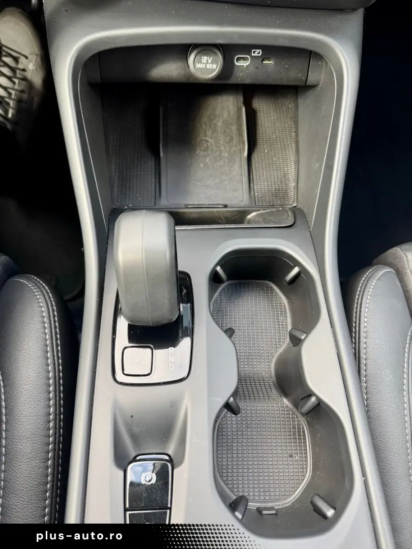 VOLVO XC40 B3 Automatik   Alle Pakete