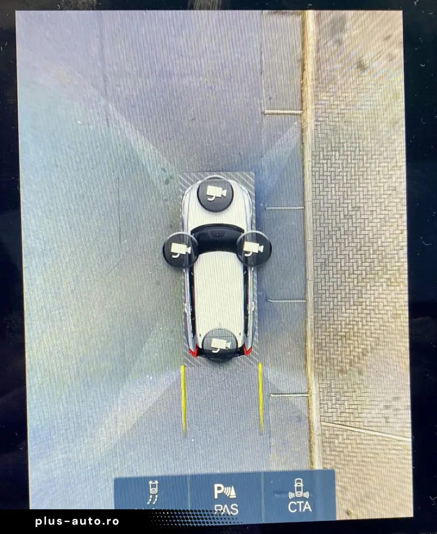 VOLVO XC40 B3 Automatik   Alle Pakete