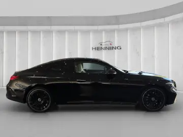 MERCEDES-BENZ CLE 200 AMG Night Panorama Burmester Memory 20