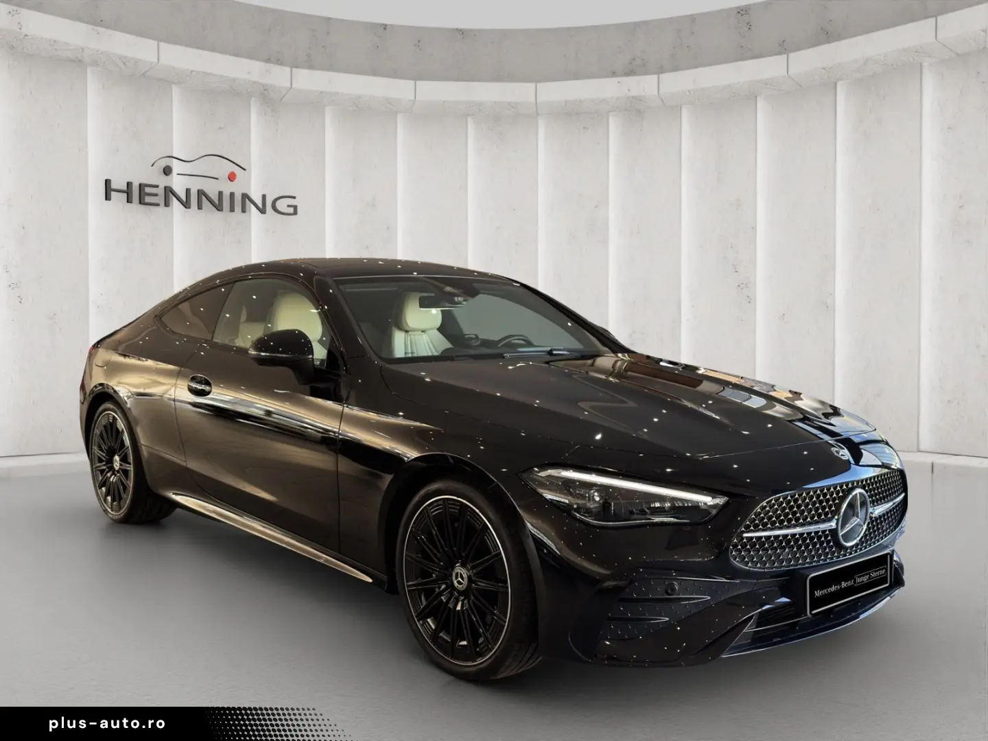 MERCEDES-BENZ CLE 200 AMG Night Panorama Burmester Memory 20